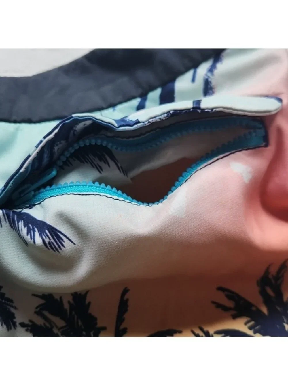 Men's Tommy Bahama Summer, Pool, Beach,Multicolor Tropical Hawaiin  SwimShorts